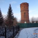 Фотография "У железнодорожного вокзала города Ялуторовск водонапорная башня ."