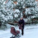 Фотография "Первый день зимы!!! Около дома...с внученькой прогуляться вышла!!!🥰"