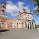 Фотография "Совхоз Галкина, церковь восстанавливается."