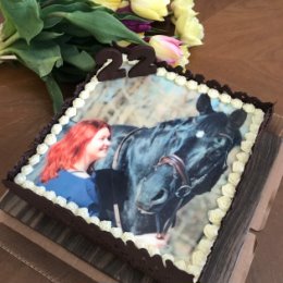 Фотография "9 мая, торт на день рождения дочери "