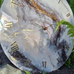 Фотография от Уникальные часы на заказ рудный
