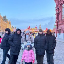 Фотография "Сын Ванюшка с сестрой Леной и племянниками на Новый год в Москве.
"