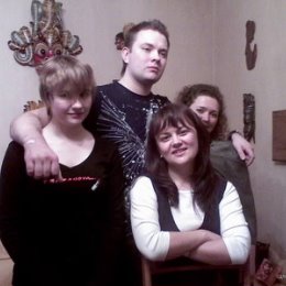 Фотография "Сестра Даша, брат Костя, Полина и я))"