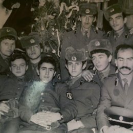 Фотография "Сержантский состав 1роты ОСТБ 1929 1 января 1981 года"