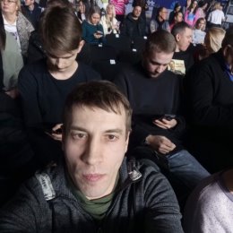 Фотография "Концерт Полина Гагарина. Много народу."