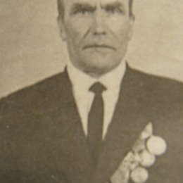 Фотография "Кузьмин  Степан Дмитриевич родился в д. Изотово в 1910 году. Может кто знает год смерти????"