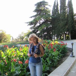 Фотография "Вокруг мои любимые гладиолусы))) Никитский ботанический сад в Крыму"