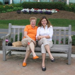 Фотография "Mама и я. Вирджиния Бич, лето 2002."