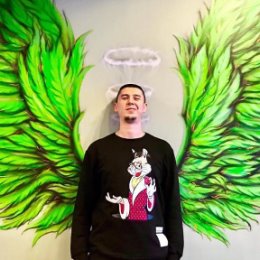 Фотография "Came to my favorite place in my area @lavcdispensary #cannabiswings the best !!!
A lot of presents in a new year"