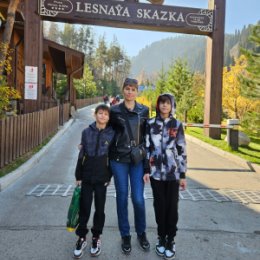 Фотография "22 октября 2023г на отдыхе в Лесной сказке в горах Алматы"