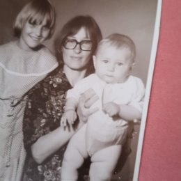 Фотография "Сестра Наташа, Сынок и я , 1981 год"