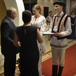 Фотография от Dansatori la Ceremonii 068624405