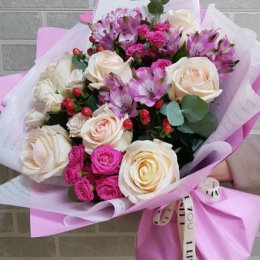 Фотография "Букеты из живых цветов 💐 доставка по г. Кувандыку и району 89878880568"