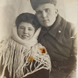 Фотография "Мои бабушка и дедушка Агаповы Виктор Ильич и Татьяна Ивановна. Участники ВОВ. Помню,люблю,горжусь!!!"