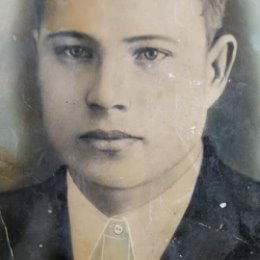 Фотография "Бессмертный полк!
Мой дед Петров Петр Петрович безвести пропавший в ноябре 1942 года."