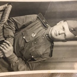 Фотография "Мой отец Патрушев Александр Иванович , труженик тыла , был награжден медалью . В 1949 -1951 году служил в Германии ."