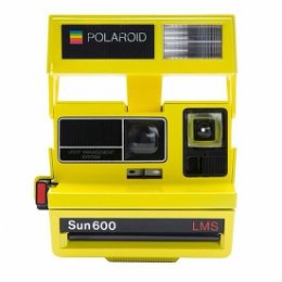 Фотография "https://www.instagram.com/p/Bk0Ufa6F0h7/?igref=okru
#yellow #camera #polaroid"