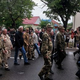 Фотография "Мы с внуком в колоне ветеранов боевых действий , 9 мая."