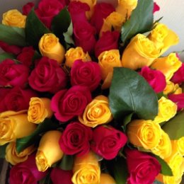 Фотография "Букет 57 роз от дочери и зятя."