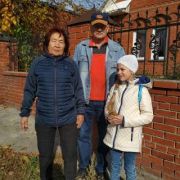 Фотография "Октябрь 2023 ,Цыренова Н.Г.,я и внучка Эвелина.Новосибирск."
