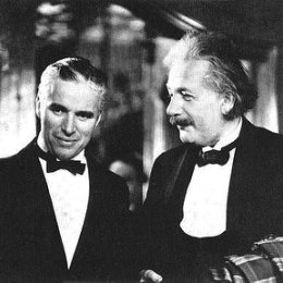 Фотография "Charli Chaplin and Albert Enshtyen"