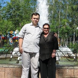 Фотография "Я и любимая теща.
Кострома 25.07.2009"