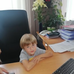 Фотография "У бабули на работе 👩‍👧"