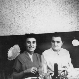 Фотография "Бабушка моя, Елена Васильевна, вырастившая 5-х детей, потерявшая мужа, деда моего, в 1941 году"