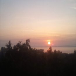 Фотография "Солнце встаёт над озером Первым"
