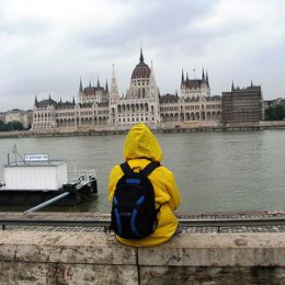 Фотография "издалека долго течет река..."