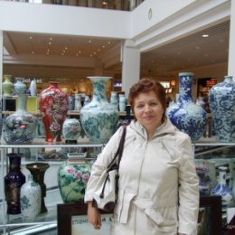 Фотография "Chinese vases at Stinsen, Stockholm
August 2008"