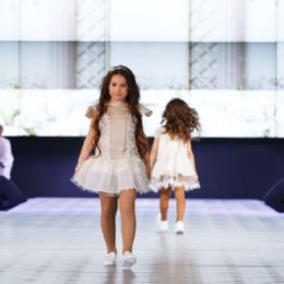 Фотография "г. Сосновоборск Модельная Школа 
Elegant Style Kids Проводит набор  девочек  и мальчиков от 3 до 12 лет Обучение - Фотопозирование, дефиле, актерское мастерство, хореография,  этикет, стиль. Анастасия 89831653372"