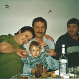 Фотография "Nadja, Wasja, Alescha i Wnuk Aleschin"