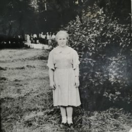 Фотография "Бабушка, Данилова (Шаталина) Нина Ивановна. 1956г, г.Сталинск (Новокузнецк)"