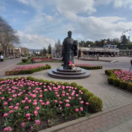 Фотография "Памятник Николаю Чудотворцу"