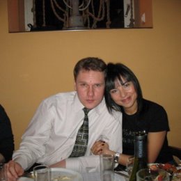 Фотография "16.02.2008г. Питер. Встреча одношкольников. Я и Дима Артемьев."