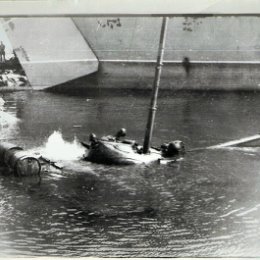 Фотография "Подводное вождение, 1987 г. 3тр 390 пмп, о. Нокра."