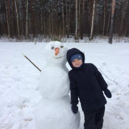 Фотография "Встреча со снеговиком в нашем парке🤗 25.12.23"