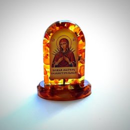 Фотография "В День поминовения усопших, название которого Радоница, пришла в подарок вот эта маленькая икона Божьей матери Семистрельной.
Трогательно и ответственно.
Символично.
"
