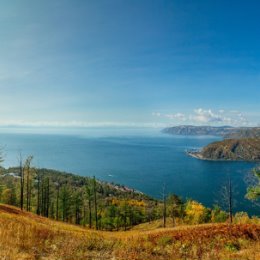 Фотография "Озеро Байкал. Смотровая площадка "Камень Черского". 24.09.2023г"