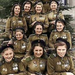 Фотография "Вот такие Девчата защищали нас от фашистов ! Низкий ВАМ поклон !💐🙏"