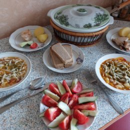 Фотография "В Новороссийске Ирина научила готовить ЛАГМАН. Вкуууснооо!!!"