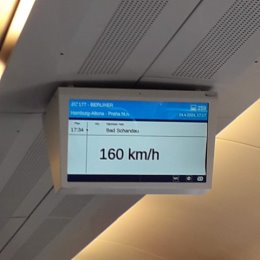 Фотография "24 апреля 2024. Чехия. Скорость поезда. Снимок сделан в вагоне поезда по дороге из Германии."