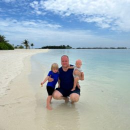 Фотография "с дочерьми у океана

paradise island resort lankanfinohlu, maldives"