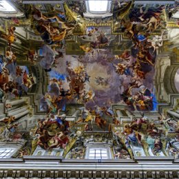 Фотография "Это абсолютно плоский потолок церкви Сант-Иньяцио в Риме
Невероятную иллюзионистскую роспись выполнил художник и математик Андреа Поццо. Работа над фреской была закончена в 1690 году."
