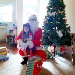 Фотография "Santa Claus already give the presents "
