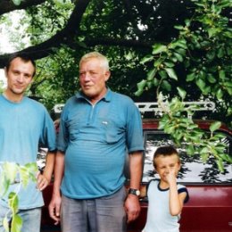 Фотография "2001г. Я,дядя и мой сын "