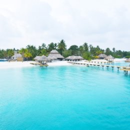 Фотография "Beautiful Maldives !!! Anyone that has had the opportunity to stay in the Maldives... MALDIVES _ Absolutely gorgeous and the most beautiful place on earth..."