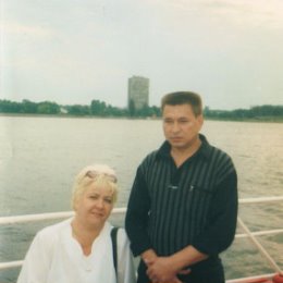 Фотография "Я с мужем на отдыхе,2003 год. Латвия,Родная Даугава =)"