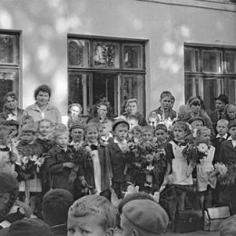 Фотография "1 класс 1970 год. Узнавайте себя, мои одноклассники!"